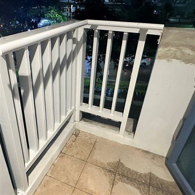 Balkon balistrad aliminyòm